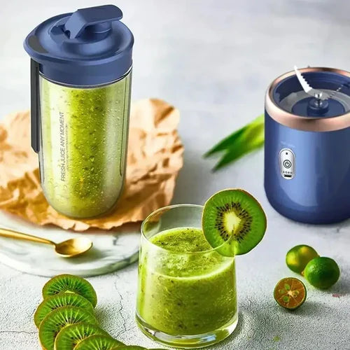 Portable juice machine